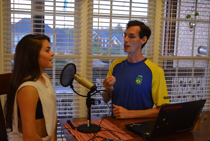 As she too is interested in creating a blog, ninth-grade Jade sits down for a brief interview with the new microphone equipment I've just received for the Walk. (I'm hoping to add audio blogs to the miles ahead. This will translate to a LOT of extra work, so no premature promises!) :) 