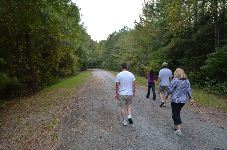 After a mile of walking atop the earthen dam, we had to take a side path down to the main Hwy 29, our only way across the river to South Carolina. 